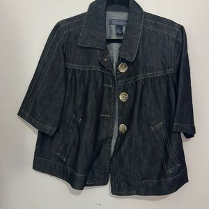 Cute short sleeved, jean jacket!